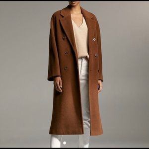 Aritzia slouch coat in deep camel old version rare! Size XXS